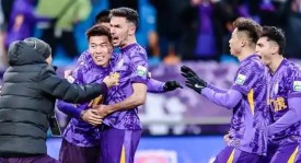 北京国安换帅周金辉决策，中超争霸悬念再起